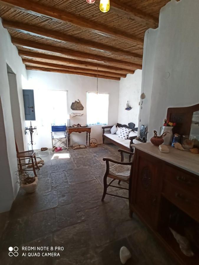 Traditional Stone House With Breathtaking View Serifos Town المظهر الخارجي الصورة