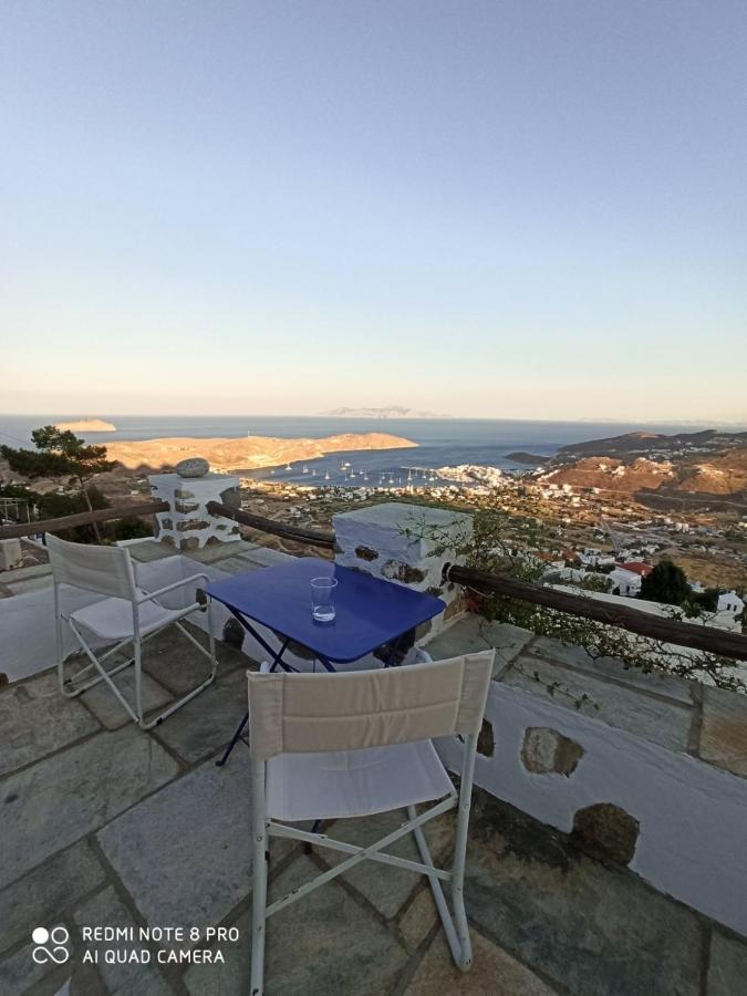 Traditional Stone House With Breathtaking View Serifos Town المظهر الخارجي الصورة