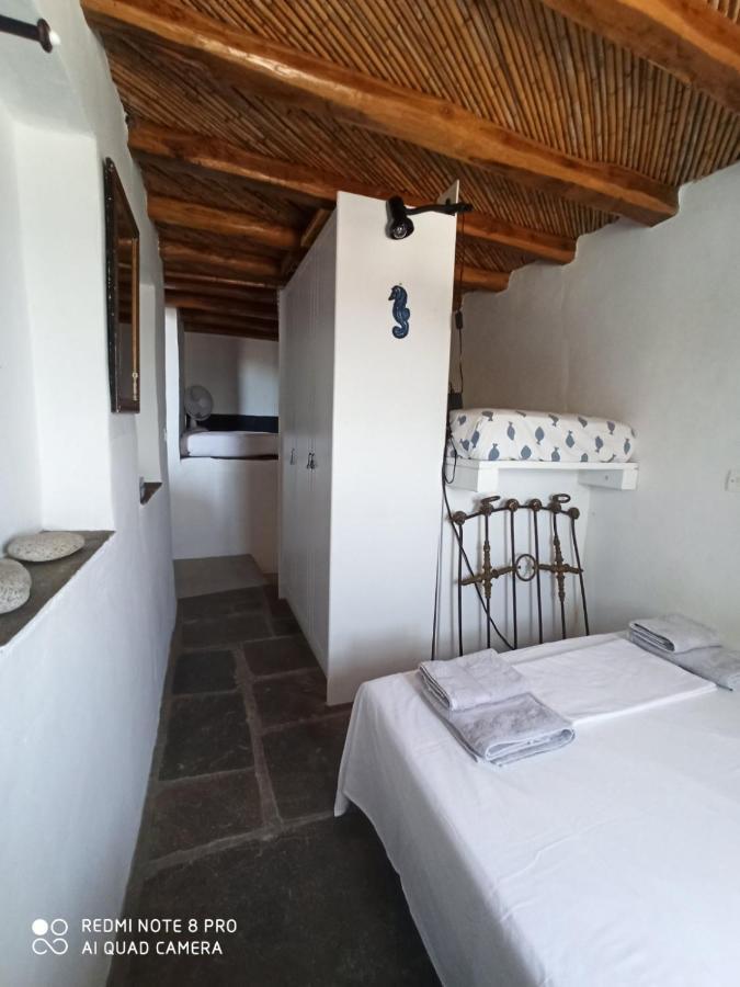Traditional Stone House With Breathtaking View Serifos Town المظهر الخارجي الصورة