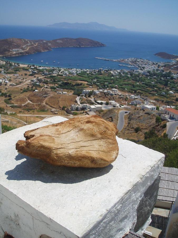 Traditional Stone House With Breathtaking View Serifos Town المظهر الخارجي الصورة